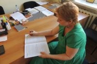 Az uborka és a pohár vodkát, vélemény, politika, érveket és tényeket (képviselők fizetése) Az uborka és a pohár vodkát, vélemény, politika, érveket és tényeket