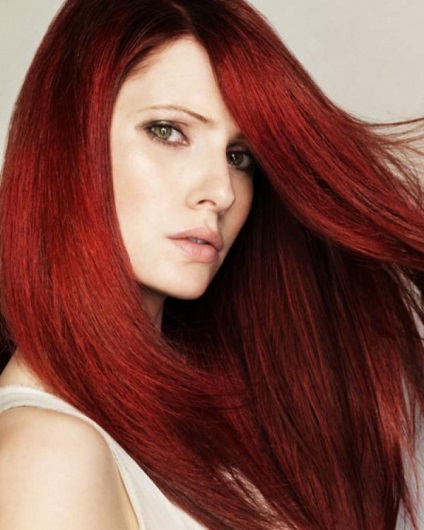 Nuanțe de culori ale părului roșu la care intră întuneric, tonuri de lumină rece, fotografii și video