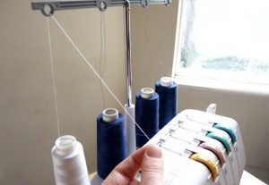 Overlock, gyors feltöltési fonalak