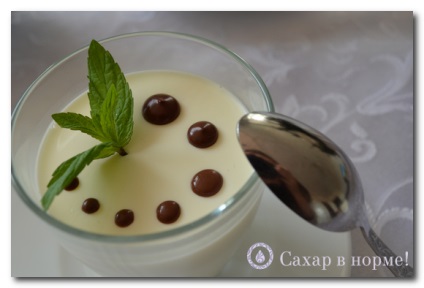 Panna cotta (pannacotta, pannacotta, panacota), rețete cu conținut scăzut de carbohidrați