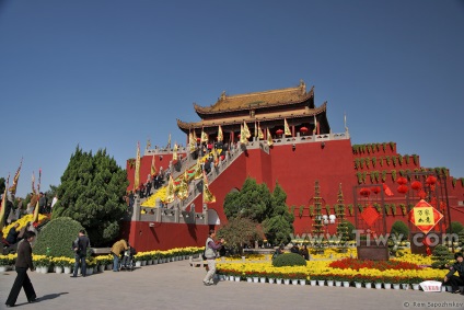 Dragon Pavilion, Kaifeng - 2008 - salut, china!