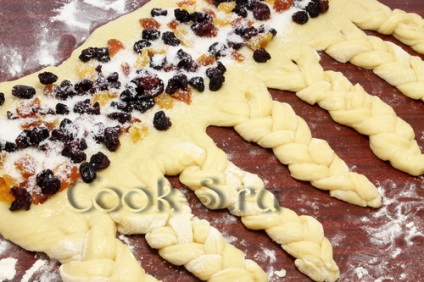 Пиріг з сухофруктами - покроковий рецепт з фото, випічка