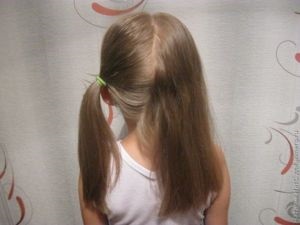 Зачіска для дівчинки ромашка