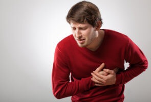 Okai, tünetei és kezelése angina férfiak