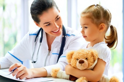 Ознаки виникнення і терапія неврологічного кашлю у дитини