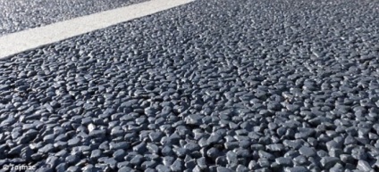 Alkoholista beton”, vagy utak, amelyek képesek elpusztítani a pocsolya