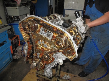 Reparatia motorului infiniti fx37, lipsa de ulei in motor infiniti fx 37