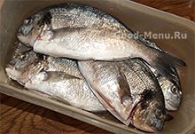 Риба дорадо, маринована в соєвому соусі - рецепт з покроковими фото від