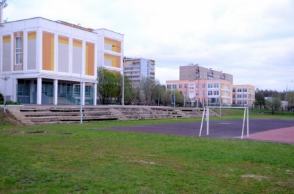 Școlile din Parcul Butovo, Bobrovo și drojdia