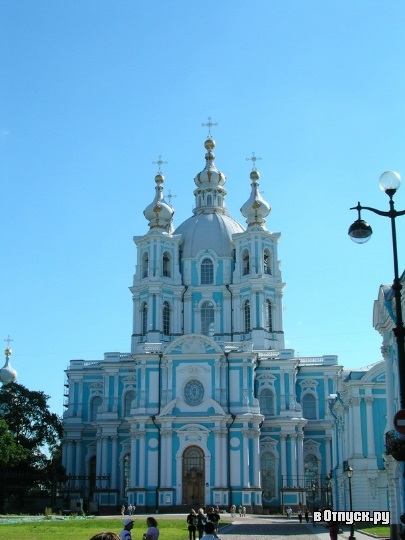 Catedrala Smolny Descriere și fotografie