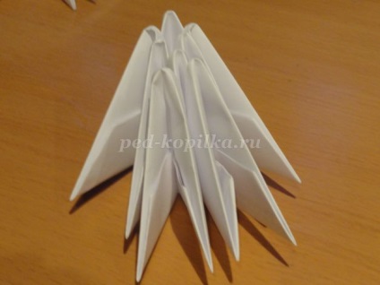 Fulgi de zăpadă într-o tehnică modulară origami