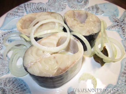 Солона скумбрія - покроковий рецепт з фото, і смачно і просто