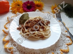 Spagetti hús - egy finom házi recept lépésről lépésre képek (darált) Spagetti hús - egy finom házi lépésre recept fotók