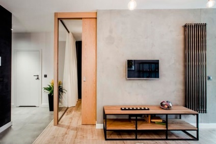 Loft stílusú belső kis lakásban