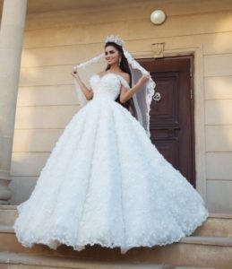 Wedding Planner 2017 válasszon egy ruhát, Anika kerimova