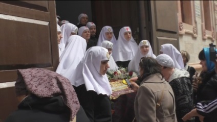 Descent a Szent Tűz Jeruzsálem (fotó, videó)