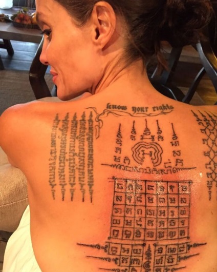 Тайський монах зробив Джолі фатальну татуювання незадовго до розлучення, топ топів інфо