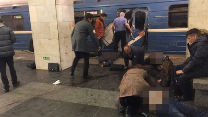 A terrortámadás a metrón váltott a közlekedési dugók St. Petersburg