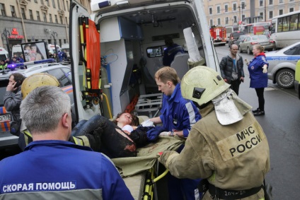 Acțiunea de teroare în metrou a provocat un colaps de transport în Sankt Petersburg