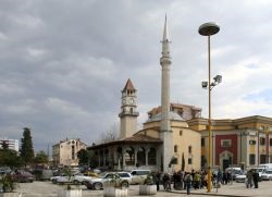 Tirana - Ghid turistic, fotografii, obiective turistice