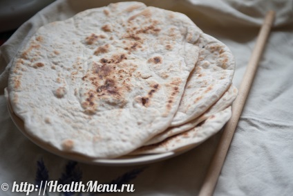 Vékony pita egy serpenyőben recept, egészséges menü minden nap