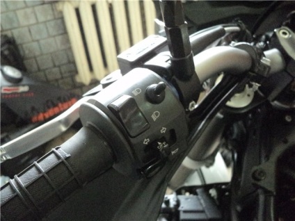 Instalarea farurilor suplimentare (prolight) pe diode pe o motocicletă - clopote și fluiere - proprietari de cluburi honda transalp