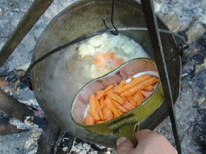 Юшка з плотви - рецепт рибальської юшки з димком
