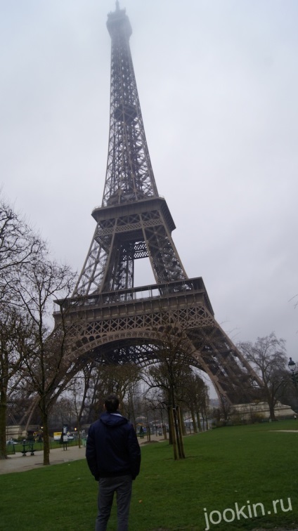 Az Eiffel-torony a legjobb kilátás a torony a tér