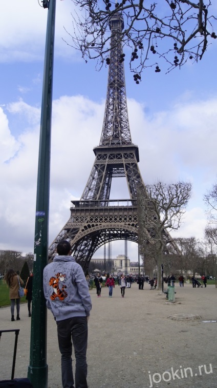Az Eiffel-torony a legjobb kilátás a torony a tér