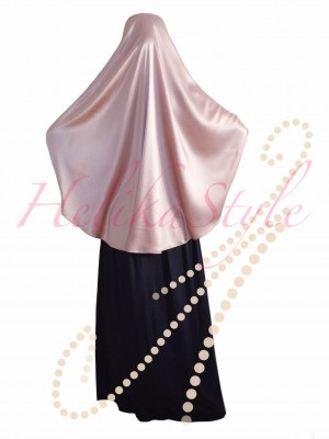 Modelul Khimar cu mâneci