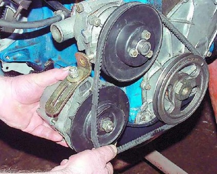 Înlocuirea pompei VAZ 2107, 2106, 2101 injector și carburator cum se schimbă mâinile, semne