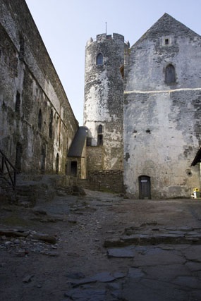 Castelul Bezdez, castelul Karlshtein, revizuirea fotografiei reconstrucției bătăliei de la Lubuschin