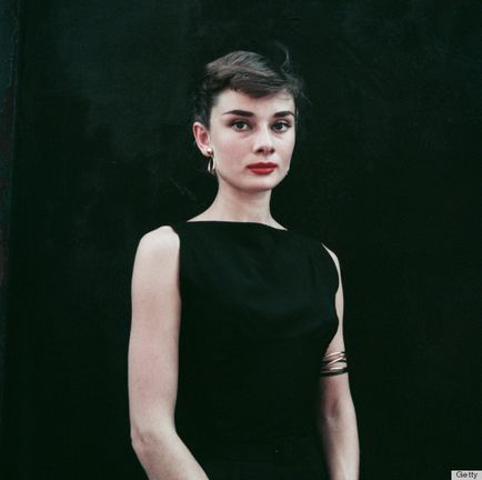25 tanulságai a stílus Audrey (25 tanulságot Audrey Hepburn stílusú ékszereket vásárol ékszerüzlet ár szállítás érdekében) 25 tanulságai a stílus Audrey