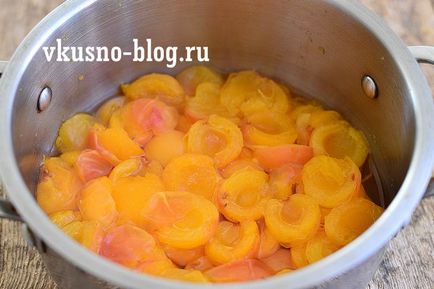 Sárgabarack gyümölcslé gyümölcslevek a télen, egy lépésről lépésre recept fotók (cellulóz) Sárgabarack gyümölcslé gyümölcslevek a télen, egy lépésről lépésre recept fotók