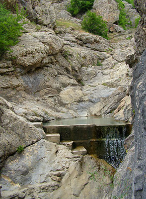 Cascade artabile și granița naturală Panagia
