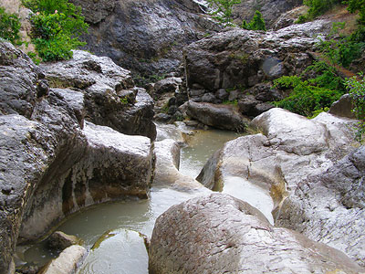 Cascade artabile și granița naturală Panagia