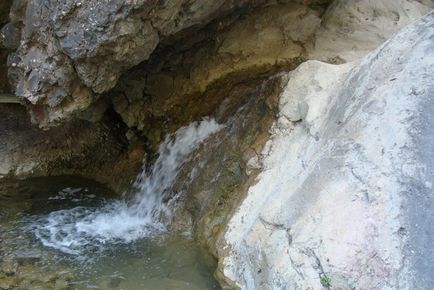 Arpat Cascade (Crimeea) cum să ajung acolo, foto, turist în Rusia