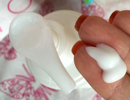 Avon відновлює молочко - очищення - серії nutra effects