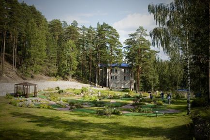 Aurora Recreation Center Club, a Viborg kerület, 