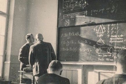 Gyorsan szorzás, osztás, add szem előtt Sheldon Cooper matematikai khaki ... - trükkök az élet (részvény) Gyorsan szorzás, osztás, add szem előtt Sheldon Cooper matematikai khaki ... - trükkök az élet