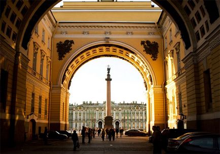 Ce să fotografiezi în Sankt Petersburg pentru o zi de interes