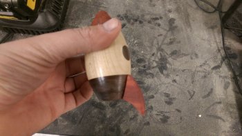 Rachetă din lemn cu mâinile proprii