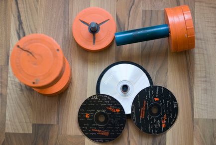 Diy dumbbells ca o modalitate de a stoca discuri dvd, savepearlharbor