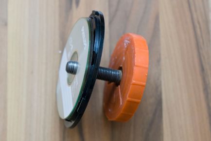 Diy dumbbells ca o modalitate de a stoca discuri dvd, savepearlharbor