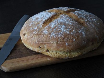 Házi kenyér, sült hagymával