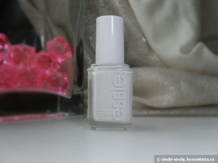 Ще один варіант манікюру essie blanc sally hansen fog відгуки