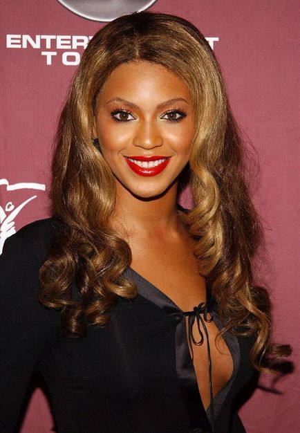 Hírek képekben, mint Beyonce változott az elmúlt 15 évben