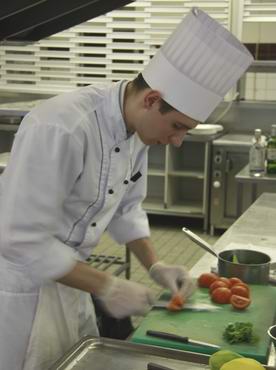 Гільдія гастрономів провела конкурс молодих кухарів