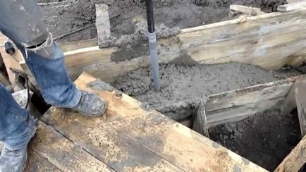 Vibrátor beton kezüket - lépésről lépésre fotókkal, rajzokkal és videó