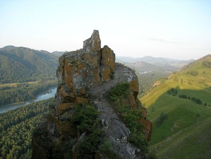 Гора чортів палець